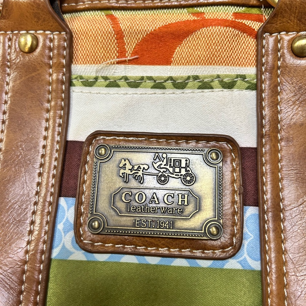 Coach Multicolor Signature Shoulder Bag - Picture 7 of 9